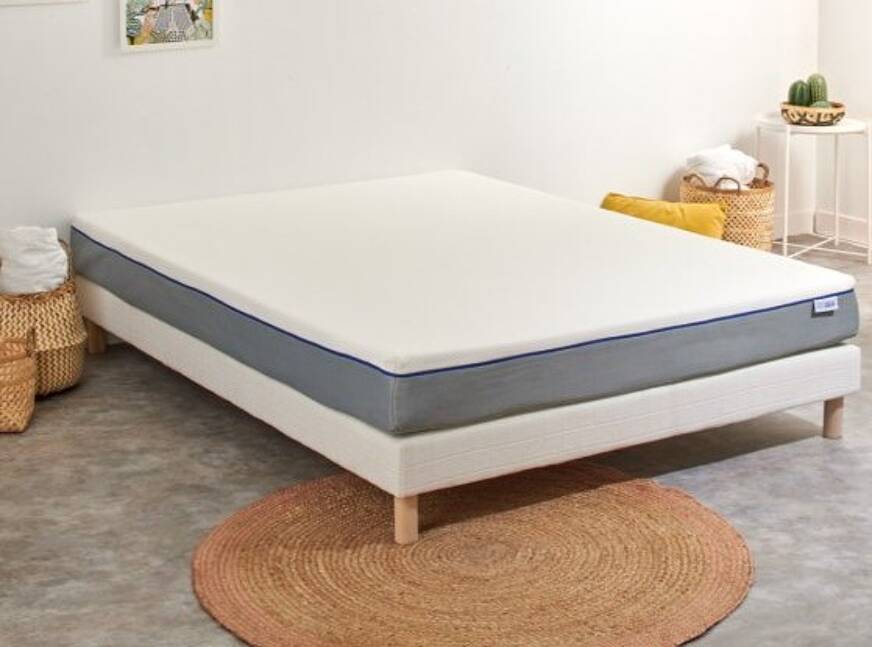 matelas bleu calin agreable